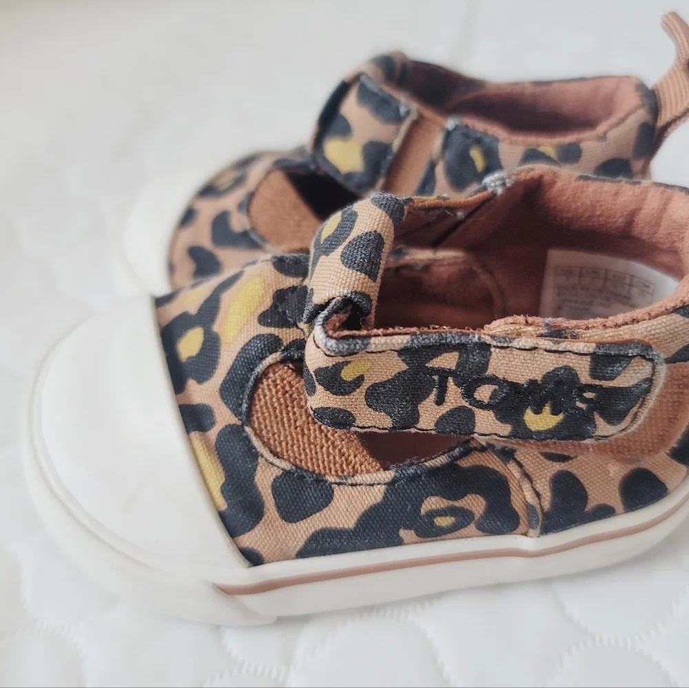 Toms Leopard Print Baby Shoes Size T3